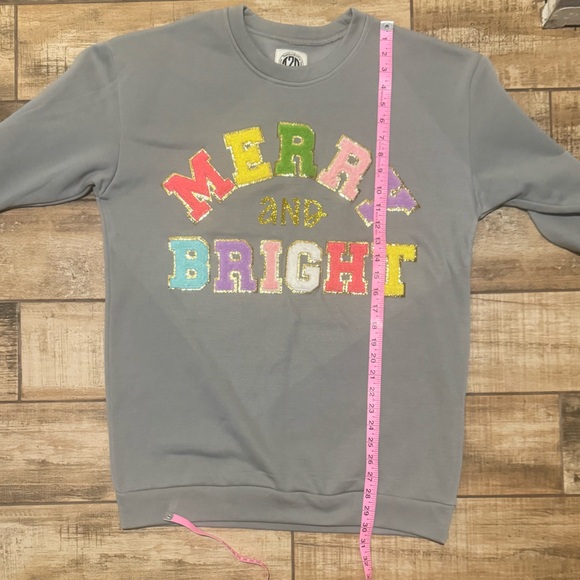 NWOT Merry & Bright Sweatshirt Size XL - Picture 7 of 7